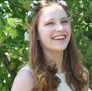 Meet your Posher, Ella